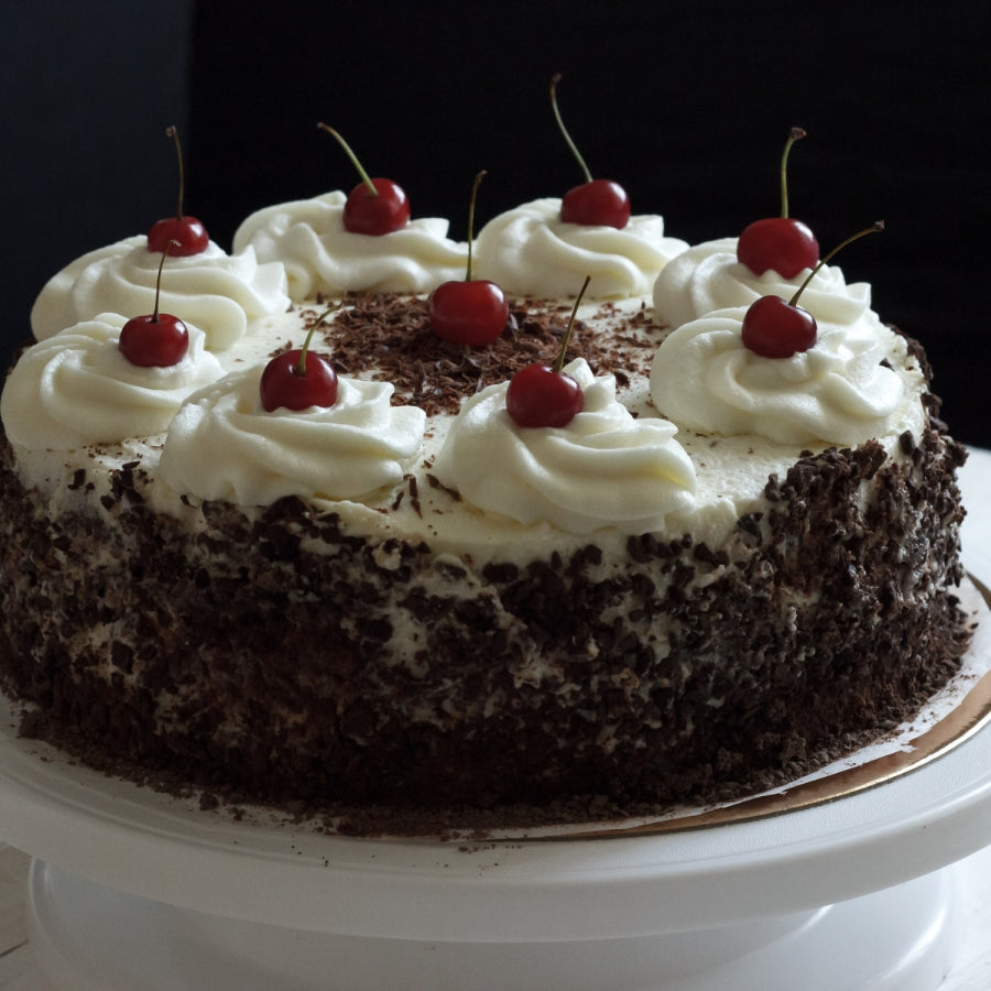 Classic Half kg Black Forest Cake