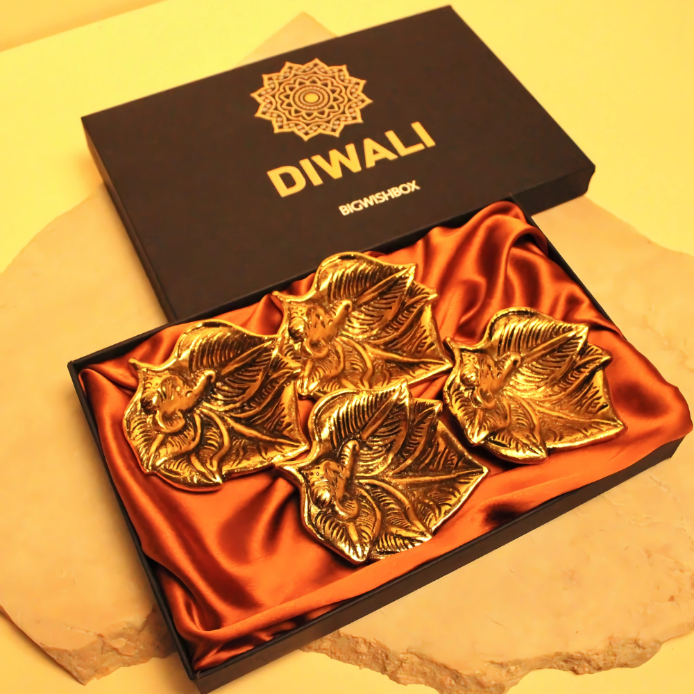 Bigwishbox Golden Ganesha Diyas