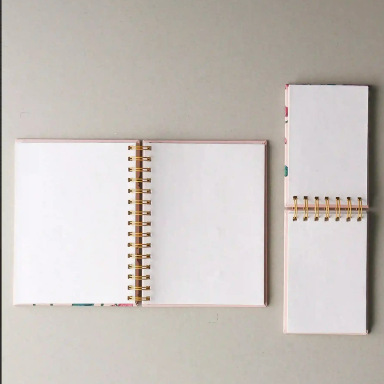 Roohani Rang Kaner Yellow - Notebook & Notepad Set