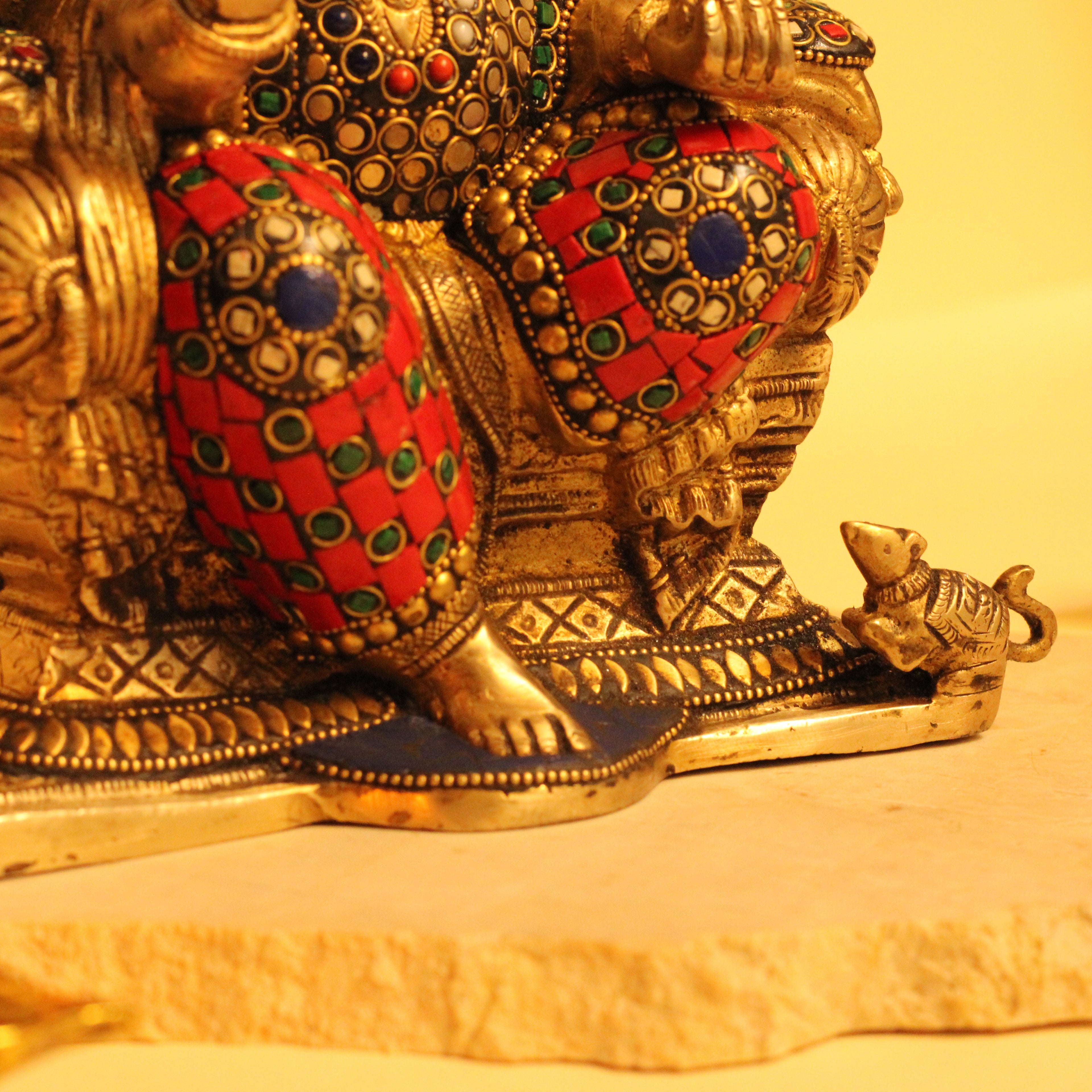 Lalitāsana Vinayaka – Premium Stone Inlay Ganesha Murti (24 cm, 4.8 kg)