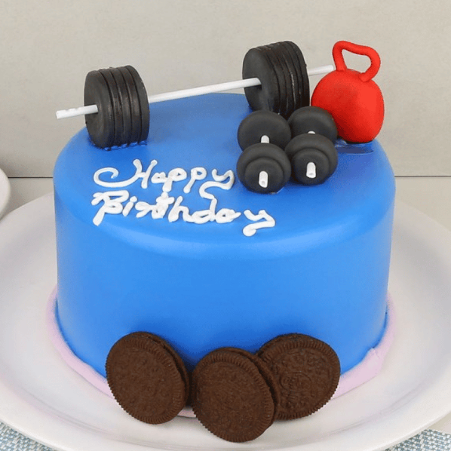 Fit and Fabulous Fondant Cake