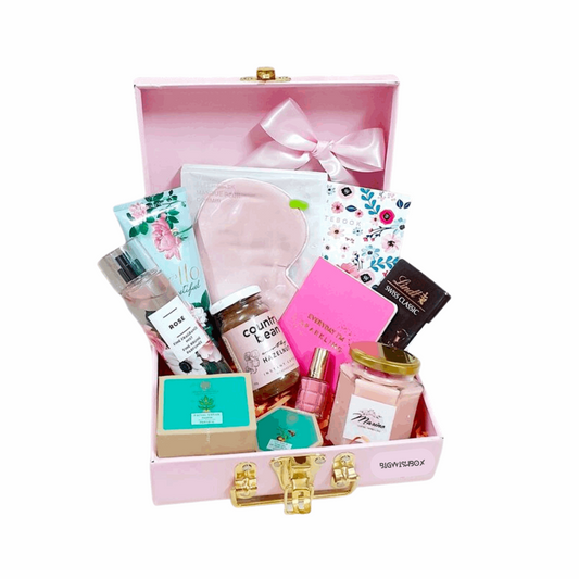 Hazelnut Bliss Beauty Box